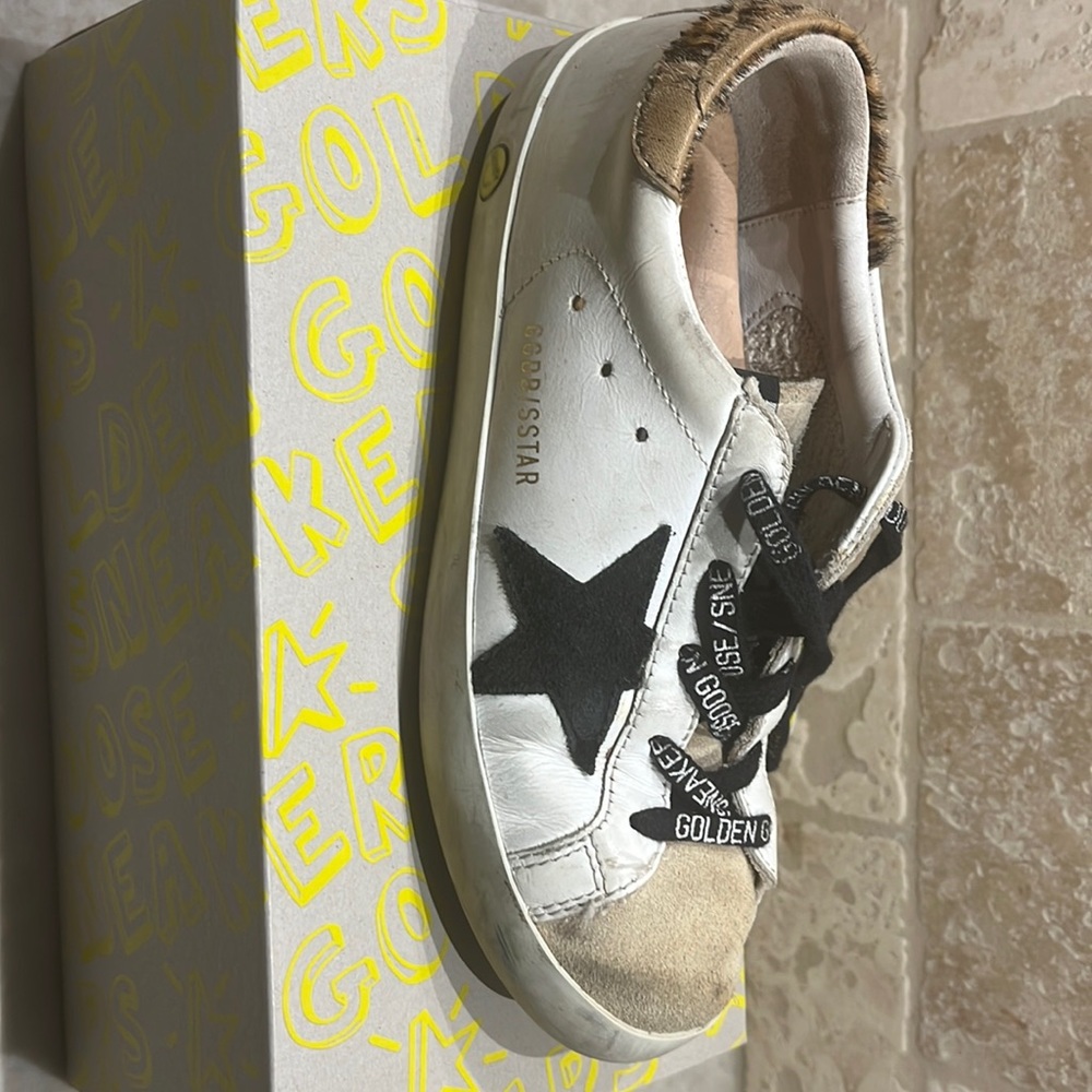 Golden Goose  “Super Star Classic”Excellent Condition Size 34… Original Box